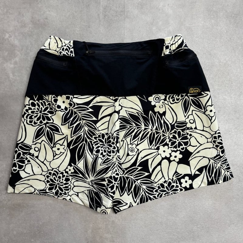 ranor | ラナー> LEAF PATTERN MIDDLE SHORTS | UNW