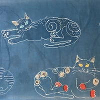 【紅型染め】ご機嫌な猫ストール／ラ・シャンテ・ブリュー