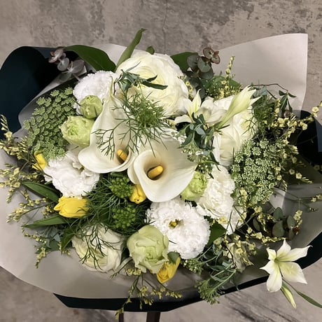 STANDARD BOUQUET @10000  白・グリーン系