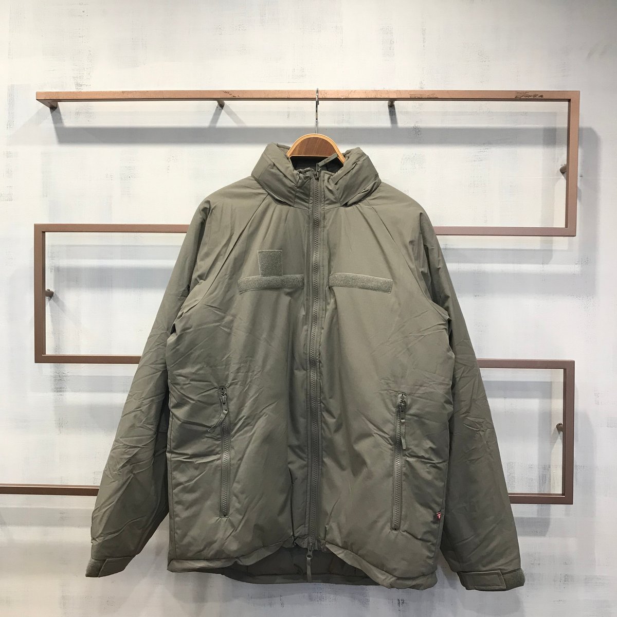 B.A.F社製 U.S.TYPE ECWCS GEN3 Level 7 プリマロフトジャケット B.A.F社製 U.S.TYPE ECWCS GEN3 Level 7 プリマロフトジャケット