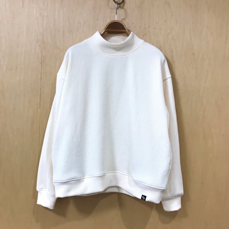 LiSS fake corduroy high neck sweat (ivory)