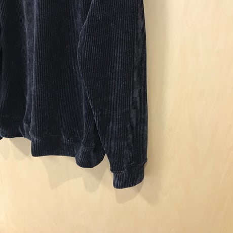 LiSS fake corduroy high neck wide sweat (black)