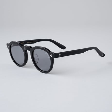 [UNCROWD] DEBONAIR