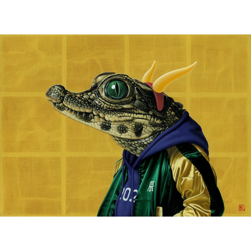 釜匠「スカジャンを着たワニの子」木製パネルに綿布・アクリル絵の具