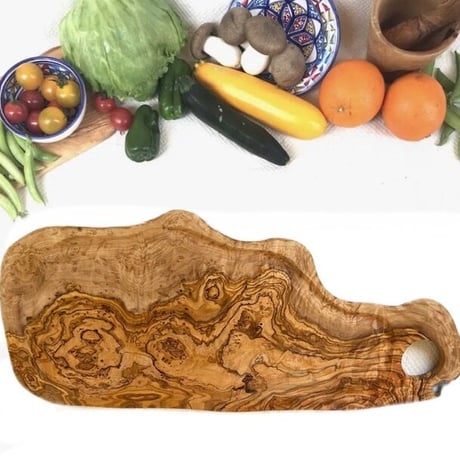 オリーブの木 個性あふれる１点もの　大自然の恵みをこの手に　特大溝付きボード　　約57cm