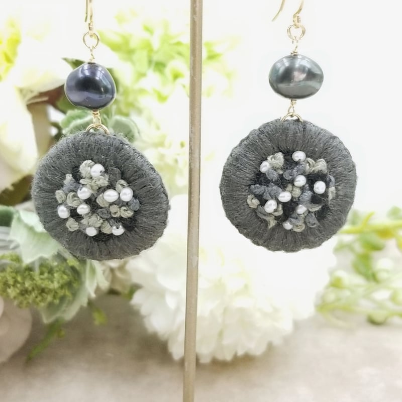 あるじゃん 祐天寺 ピアス 4mm Corner stripe 6g あるじゃん 祐天寺 ピアス 4mm Corner stripe 6g