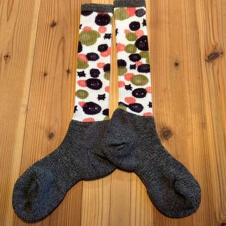 ＜junyesSOX＞ #67  MERINO WOOL SOCKS　チャコール