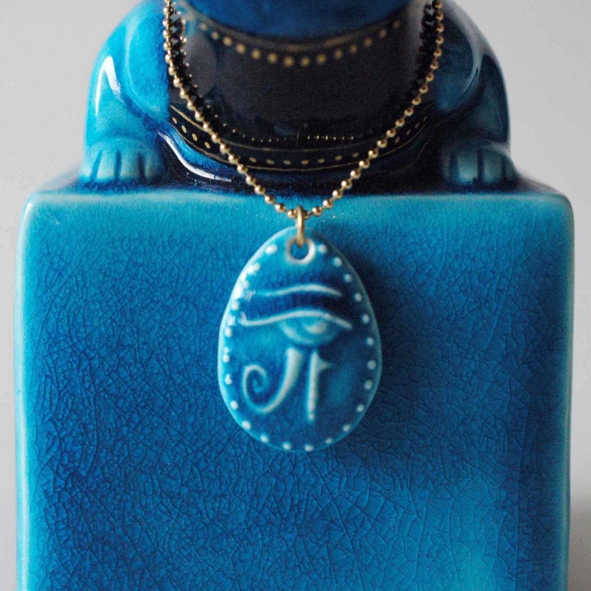 新品　幸兵衛窯 青釉オーナメント セベク 古代エジプトの神 　ペンダント付き Amazon.co.jp: 美濃焼 青釉オーナメント セベク（ワニ）古代エジプトの