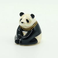 九栄神】青釉オーナメント 「ホルス」 （化粧箱入） | KOBEIGAMA