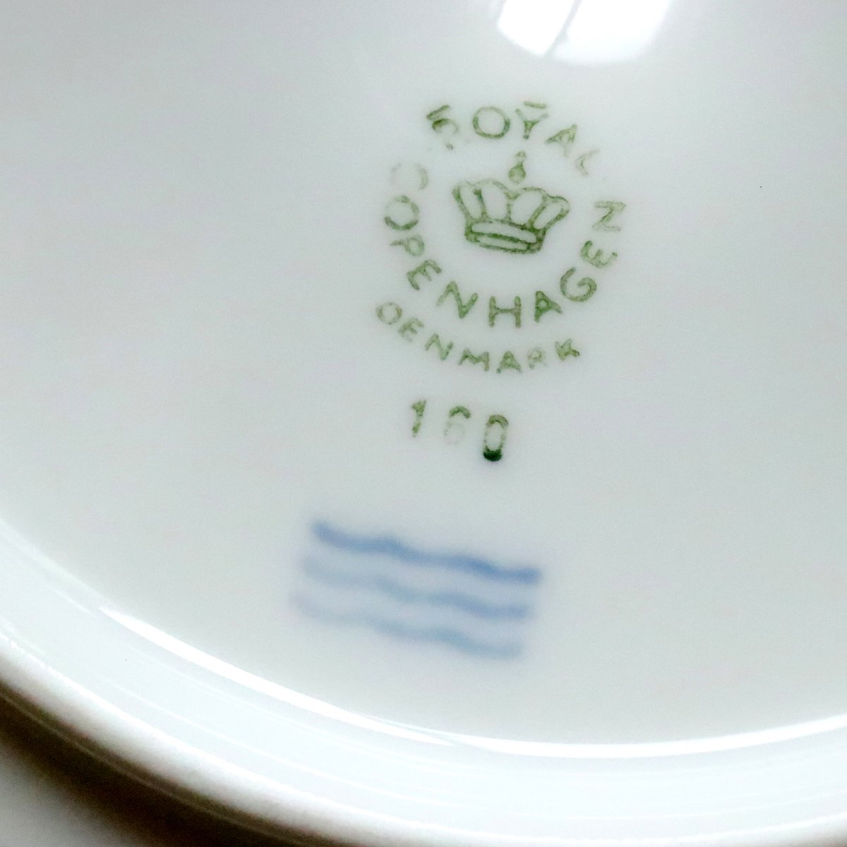 2024年9月発売開始】オリエンタルなスープ器（蓋付き）：ロイヤル