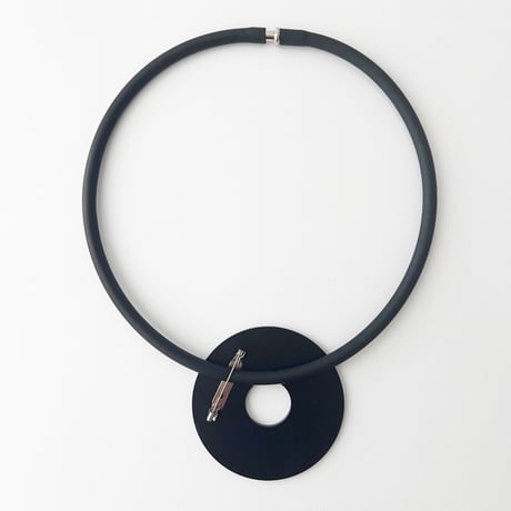 Brooch Square L,M / Circle L,M  Black, Grey, White #2176SQL,M BK,GY,WH / CIL,M BK,GY,WH