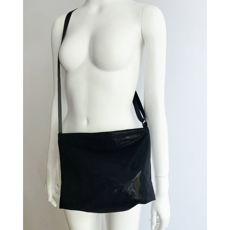 Pochette DEEP Swimming mesh, DOT Black, LINE B