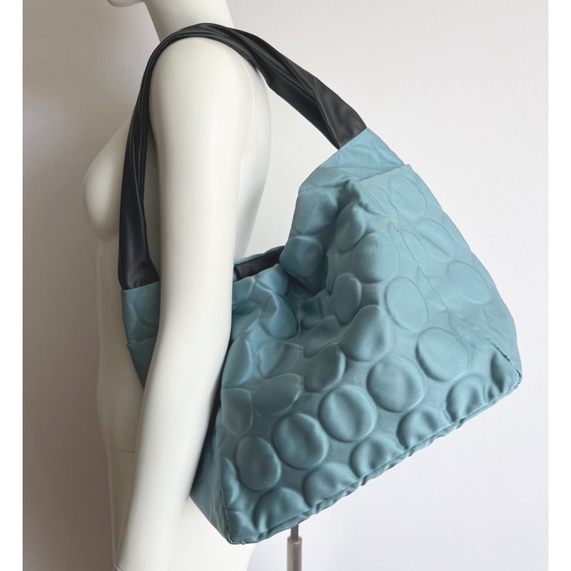m bag 2way+ DOT Emboss 2 Black,Platinum,Moss,Si m bag 2way+ DOT Emboss 2 Black,Platinum,Moss,Si
