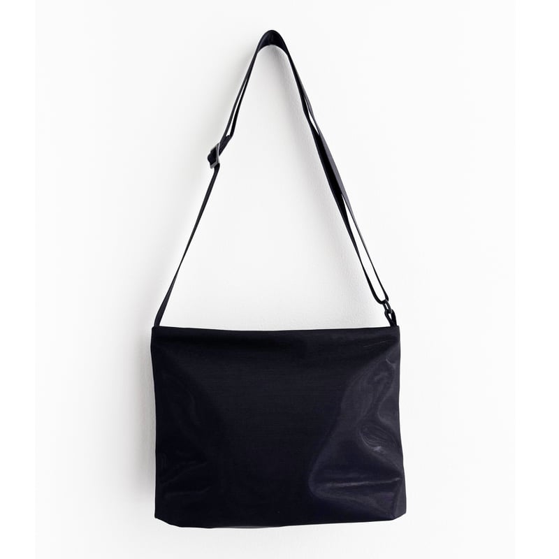 Pochette DEEP Swimming mesh, DOT Black, LINE B