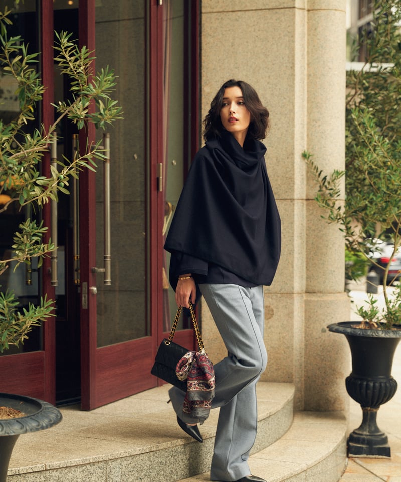 PRE ORDER] Drapy Cape 140s | L'UNE
