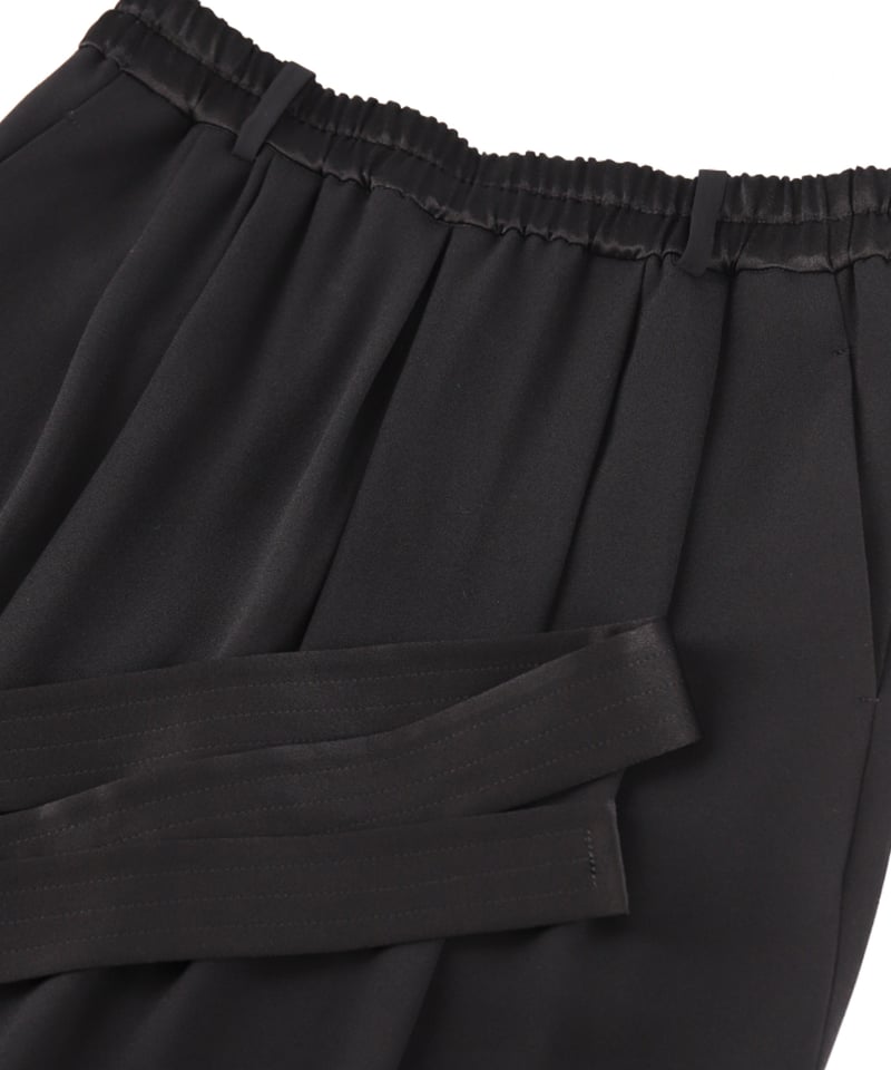 RESTOCK] Back satin georgette Tucked Skirt | L