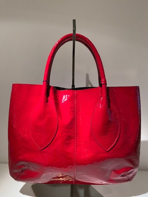 エナメルトートバッグ（Red) | GINZA DAIKOKUYA