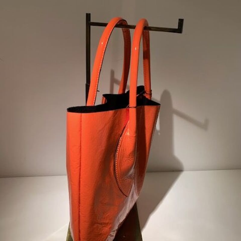 エナメルトートバッグ（Red) | GINZA DAIKOKUYA