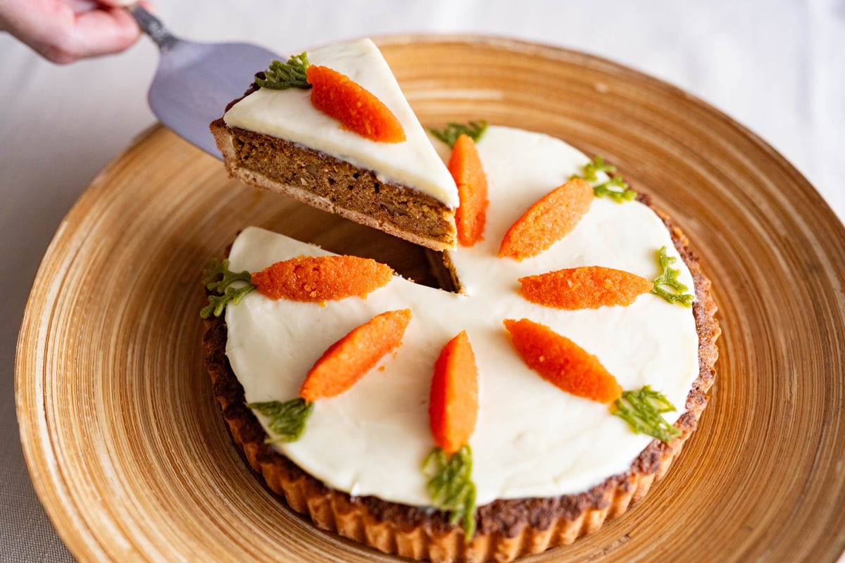 ご当地スイーツ！シェフ特製】 ♢栄養満点の伝統大塚にんじんを使用