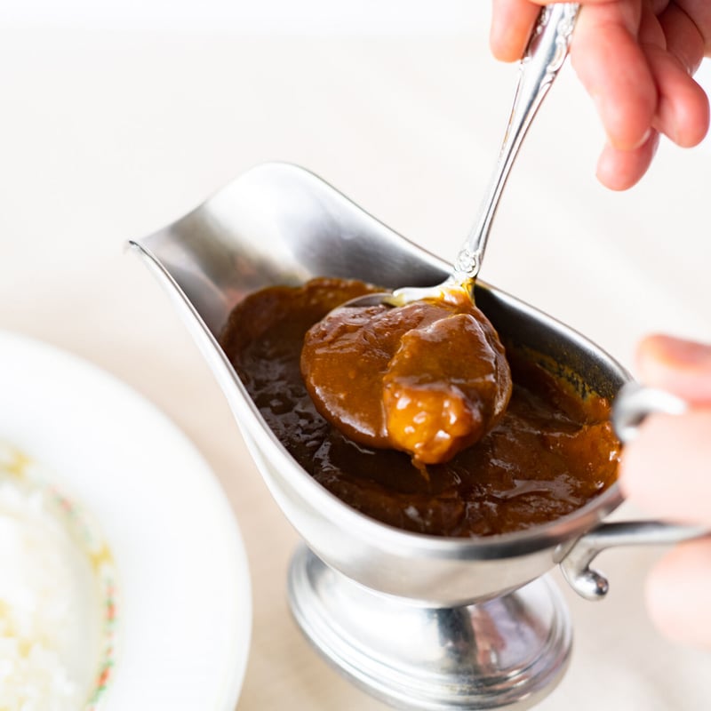 常連さんに人気】老舗洋食レストランの厳選牛カレールー&厳選牛