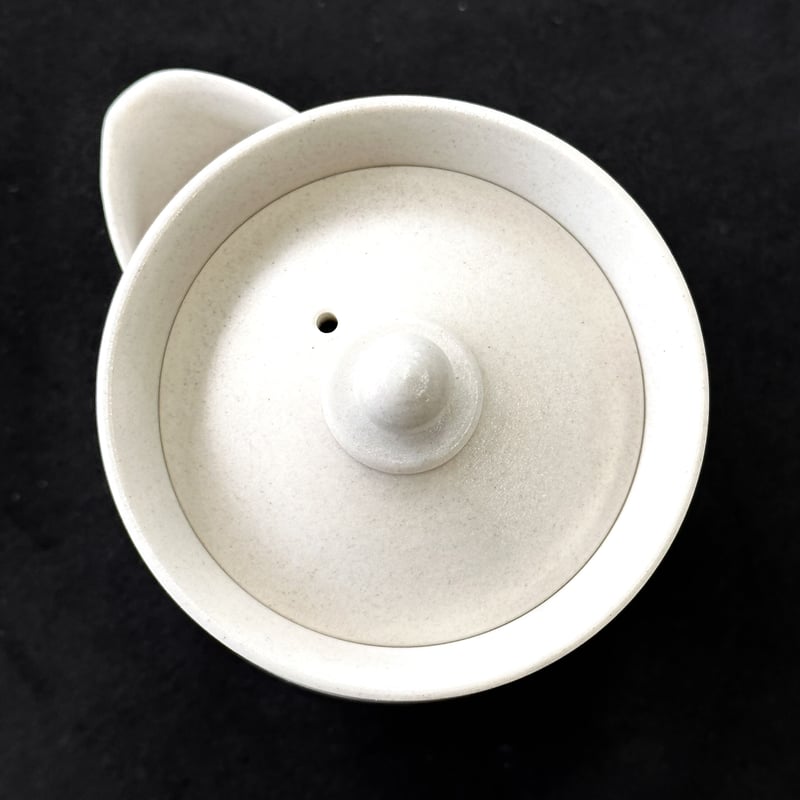 前川淳蔵 Junzo Maekawa 白 宝瓶 ST0607 | TOKONAME ISOBE