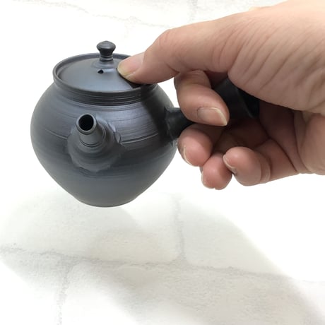 山田勇太朗 Yutaro Yamada 黒 筋挽き 急須　ST0401