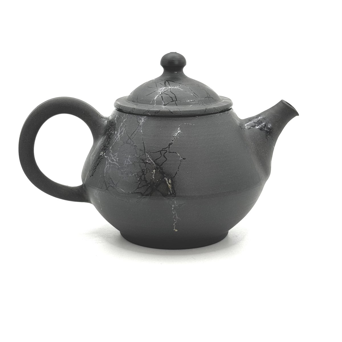 北條 Hokujo 黒藻掛け茶注 木箱入 ST0809 | TOKONAME ISOBE by 北條 Hokujo 黒藻掛け茶注 木箱入 ST0809 | TOKONAME ISOBE by