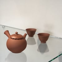 都築青峰 Seiho Tsuzuki 朱泥 菊型印籠蓋 急須　ST0296