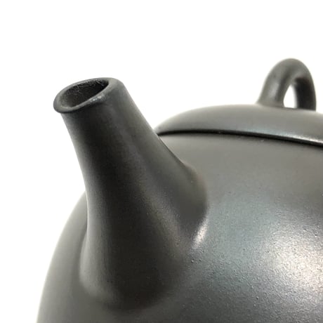 伊藤雅風 Gafu Ito 黒泥 後手急須 　ST0336