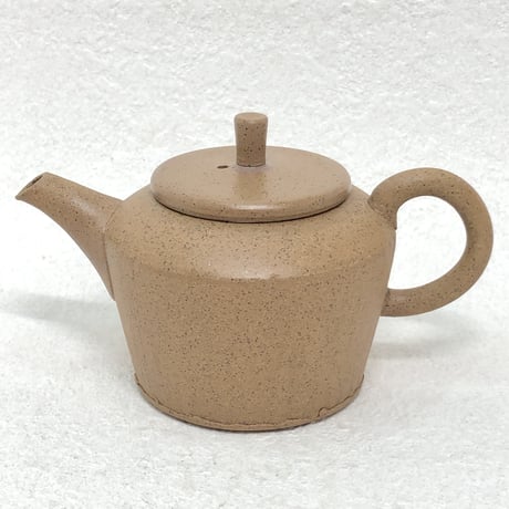 甚秋  伊藤成二  Jinshu  Seiji Ito  茶 後手急須 　ST0557