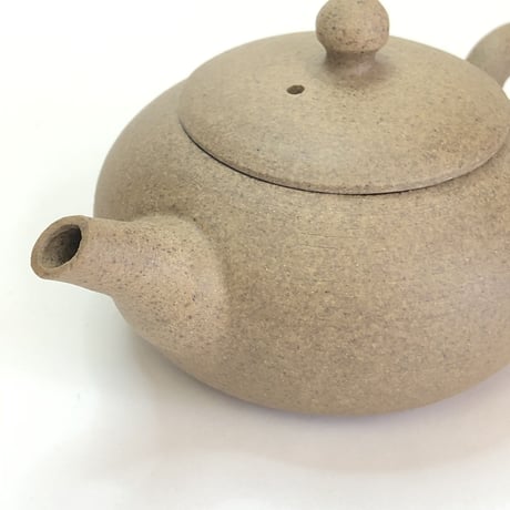 山田陶游  Toyu Yamada  焼き締め 後手急須  　ST0107