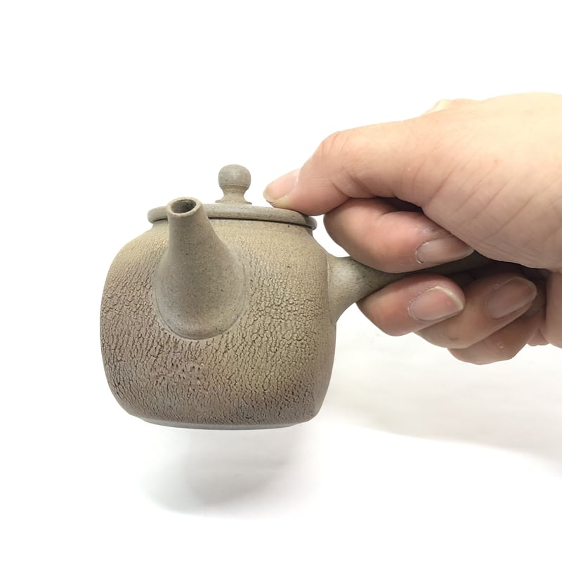 明代　嵌銀糸　四足如意耳銅香瓶 甚秋 伊藤成二 Jinshu Seiji Ito 火窯変 四角 嵐絞り紋 急須 ST