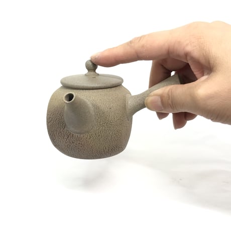 甚秋  伊藤成二  Jinshu  Seiji Ito  火窯変 四角 嵐絞り紋 急須 　ST0312