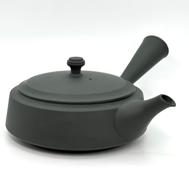 高資陶苑 TAKASUKE kuro-2 横手（右利き） | TOKONAME ISOBE b