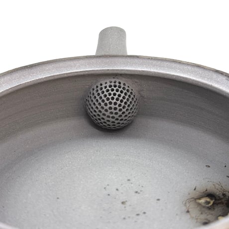 吉川雪月 Setsugetsu Yoshikawa 焼締 窯変 藻掛け 茶注(平)　ST0992