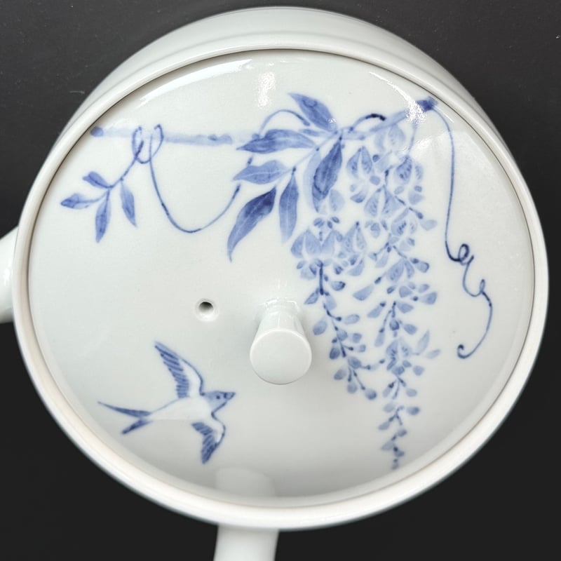 前川妙子 Taeko Maekawa 染付 藤燕 平急須 ST0742 | TOKONAME