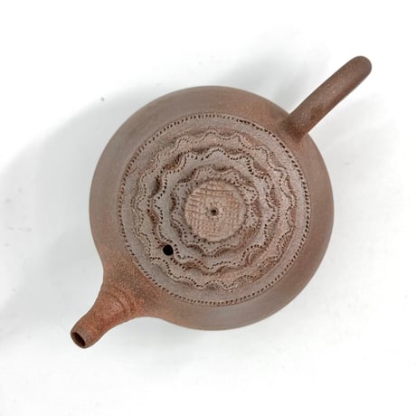 小北條 Kohokujo 焼締 彫印籠蓋 後手茶注　ST1152