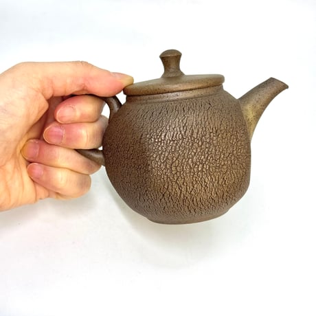 甚秋  伊藤成二  Jinshu  Seiji Ito  嵐絞り後手茶壺 　ST1085
