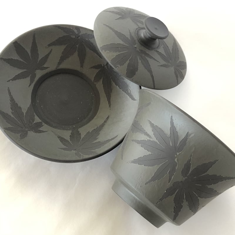 黒銀彩鉢(山田晶)と黒蕎麦猪口2点(不詳) 未使用 新品同様 黒銀彩鉢(山田晶)と黒蕎麦猪口2点(不詳) 未使用 新品同様 蕎麦