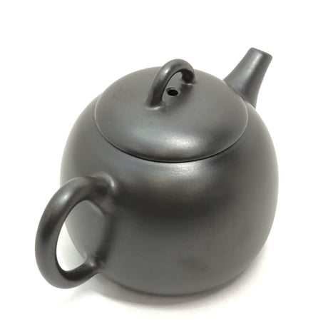 伊藤雅風 Gafu Ito 黒泥 後手急須 　ST0336