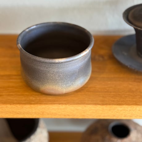 水野陽景 Yokei Mizuno  窯変 焼締 緋襷 煎茶建水　ST1171