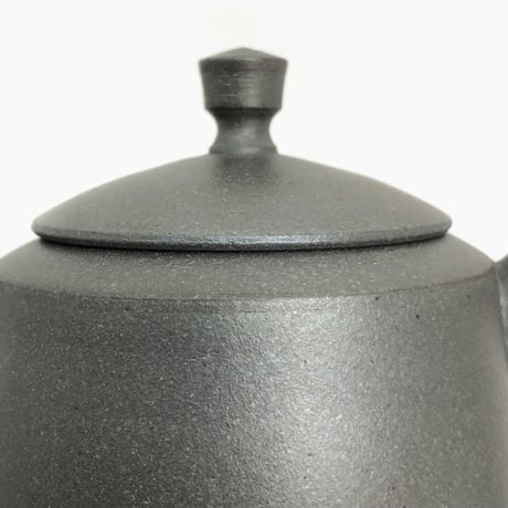 千葉光広 Mitsuhiro Chiba 黒 筒形 印籠蓋 後手急須　ST0286