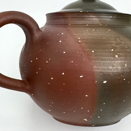 北條 Hokujo 朱泥梨皮窯変印籠蓋茶注（嵌め蓋）木箱入　ST0706