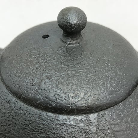 千葉光広 Mitsuhiro Chiba 鉄化粧 駒型 印籠蓋 後手急須　ST0511