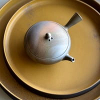 水野陽景 Yokei Mizuno  炭化 窯変焼締 平丸小急須 　ST1078