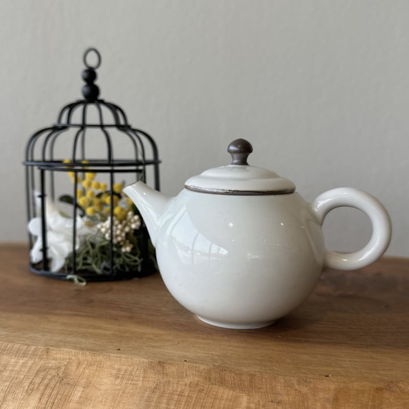 清代　梅枝急須（箱付き） 清代 梅枝急須（箱付き） 清代 梅枝急須（箱付き） 清代 梅枝急須（