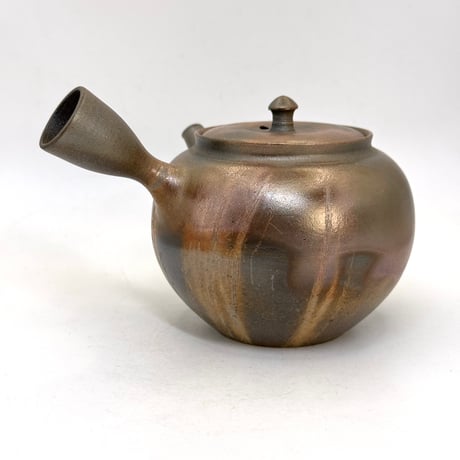 水野陽景 Yokei Mizuno  炭化 窯変焼締 火襷 カメ型茶注 　ST1077