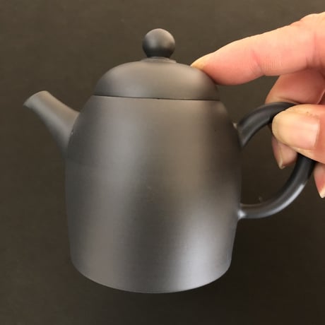 伊藤雅風 Gafu Ito 黒マット 印籠蓋 後手急須　ST0082