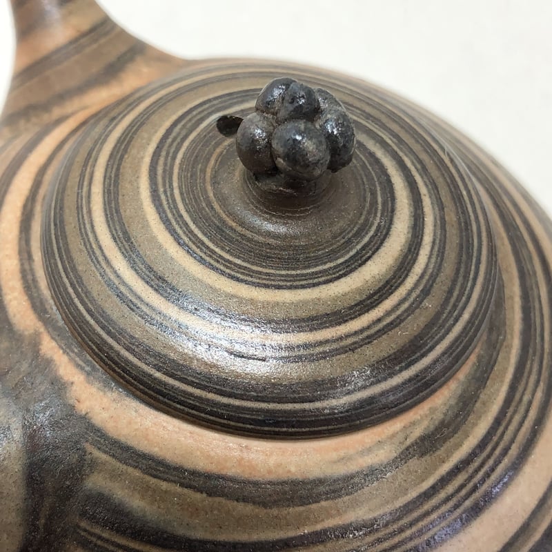 小西洋平 Yohei Konishi 薪窯 練り込み 茶注 ST0580 | TOKONAME