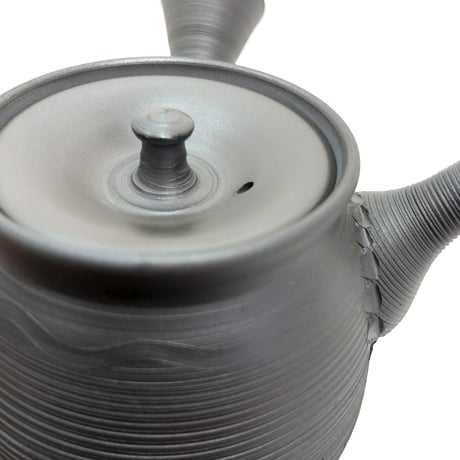 伊藤雅風 Gafu Ito 黒泥 糸目 急須 　ST0333